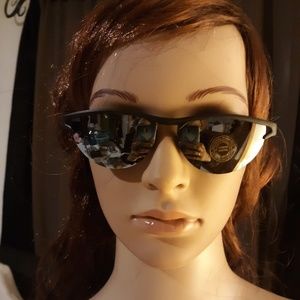 Womens Black Plastic Mirrored Metal Arm Sunglasses